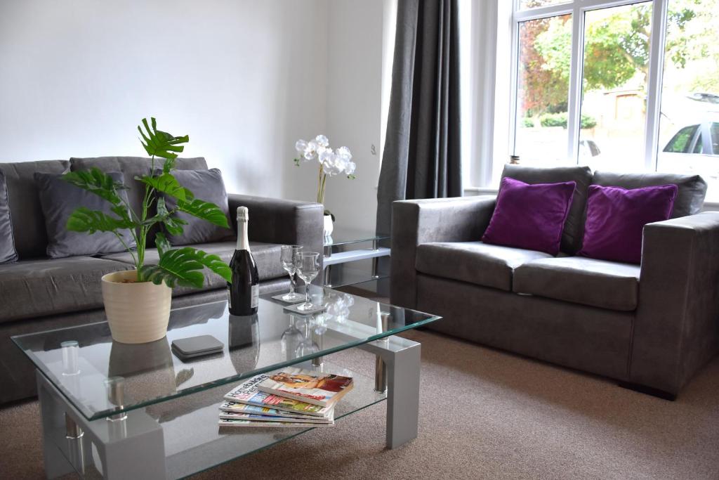 Friarscroft Lodge Holiday Home - Three-Bedroom House