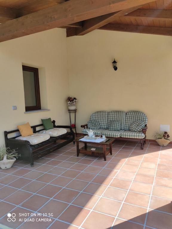Casa di Roby 4L a Marrùbiu - Appartamento con giardino