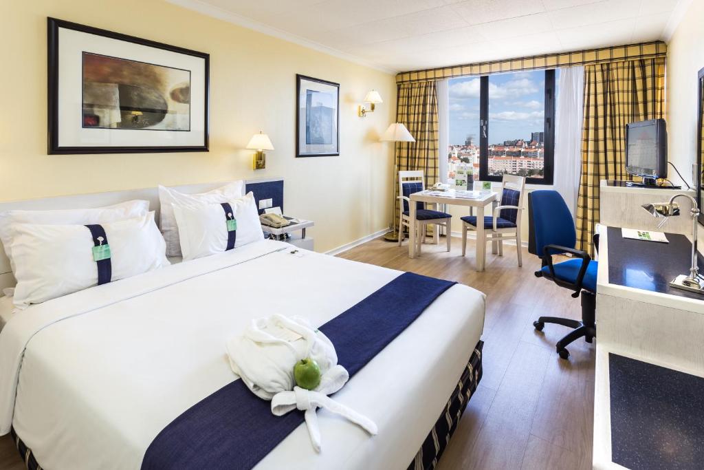 Holiday Inn Lisbon, an IHG Hotel - 标准双人间与城市视图
