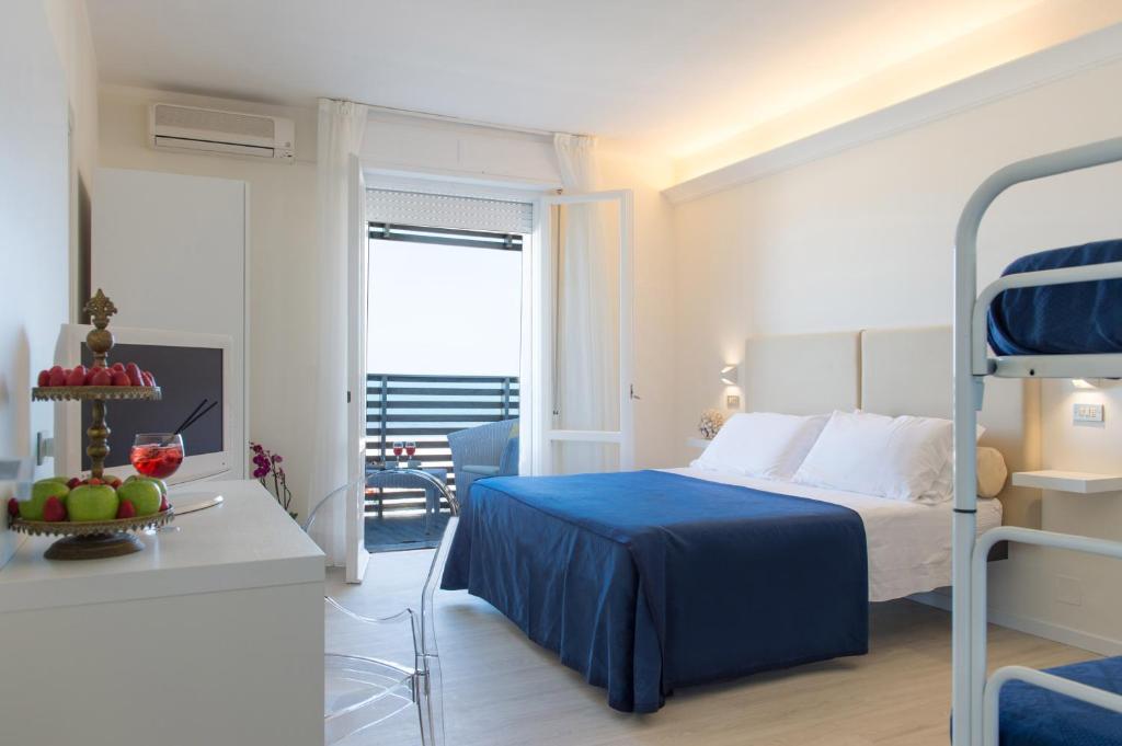 Gallery image of Kiss Beachfront Hotel & Restaurant in Cervia