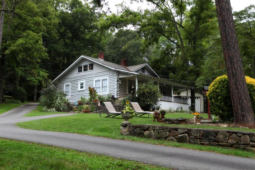 The Pines Cottages - 
