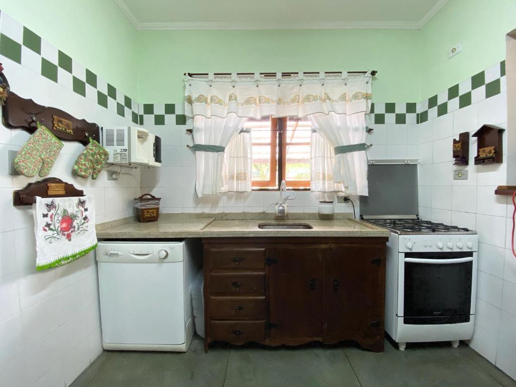  Casa alto padrão em condomínio fechado - São Roque