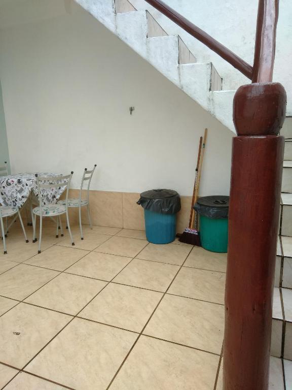  APARTAMENTO SIMPLES E ACONCHEGANTE