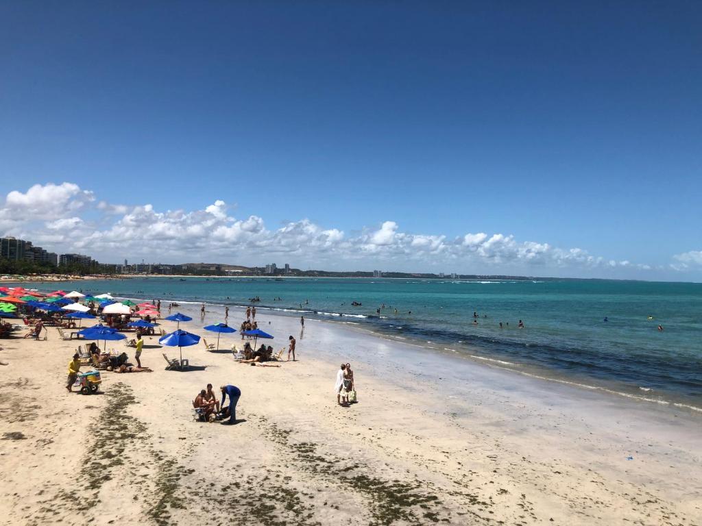  Apartamento NOVO Beira Mar JTR
