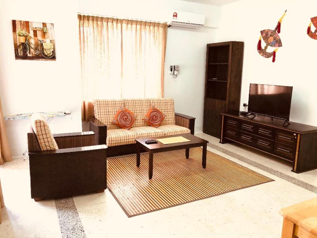 Posezení v ubytování Kerteh Apartment