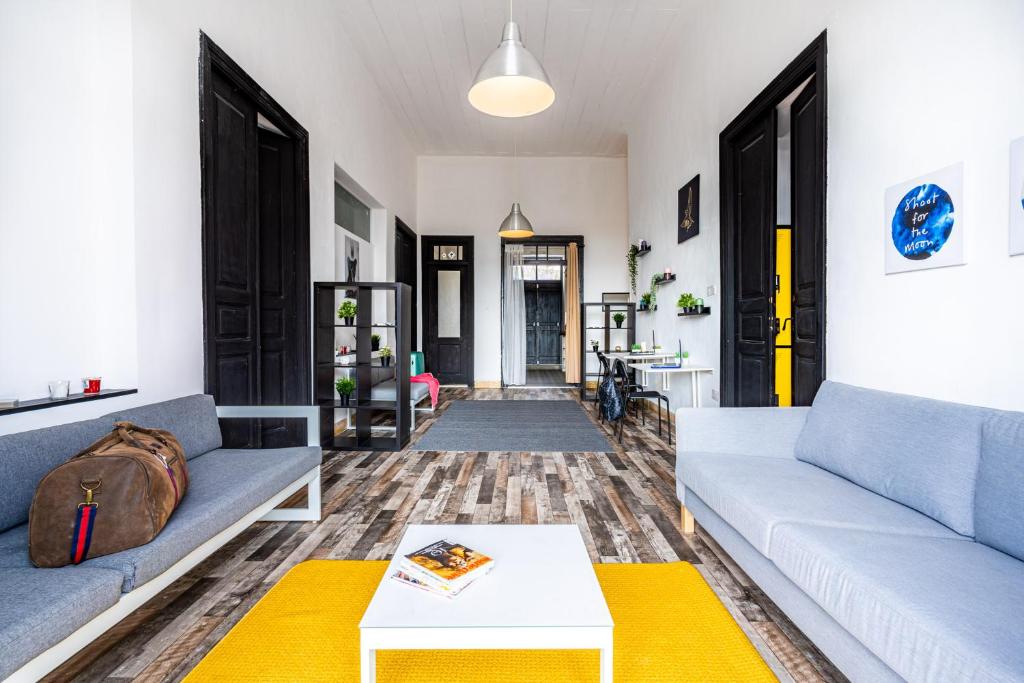 Posezení v ubytování Bee Hostel