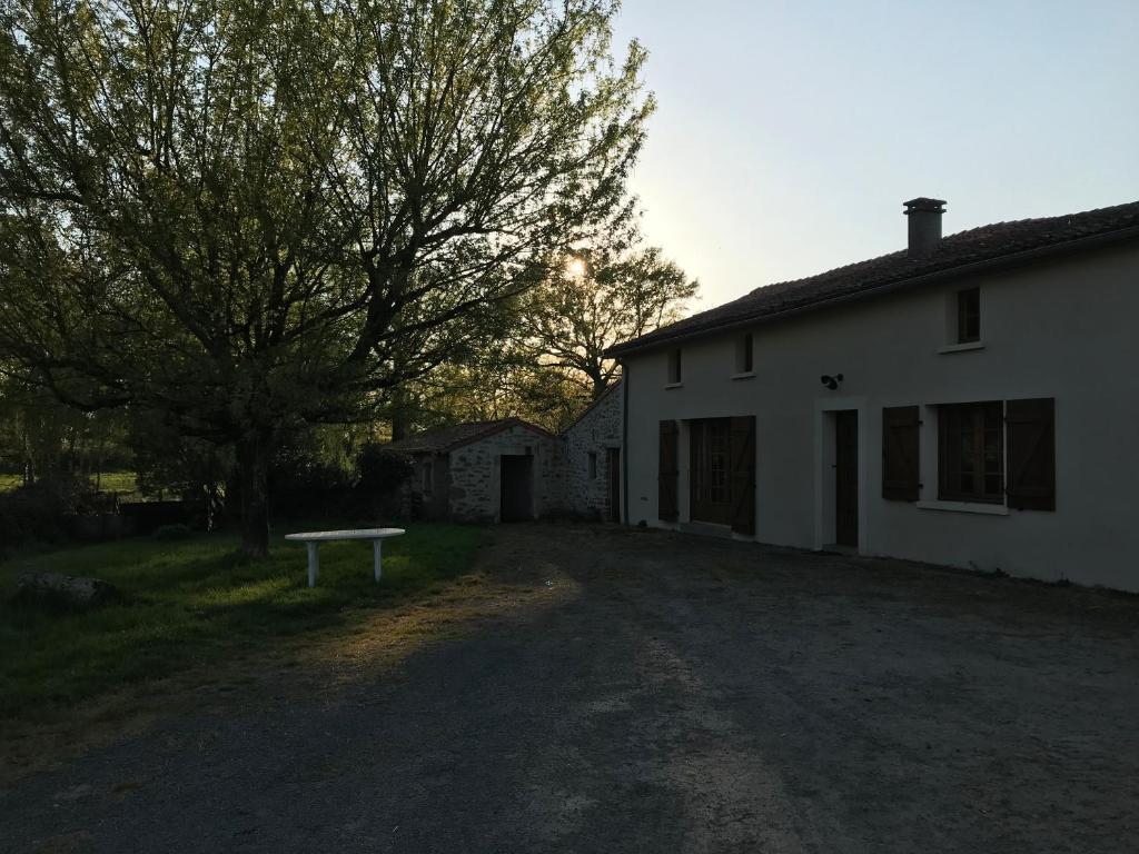 Gite à la ferme Les places - Casa De Dos Dormitorios