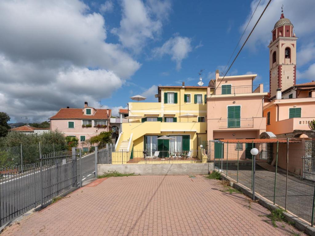 Budova, v ktorej sa apartmán nachádza