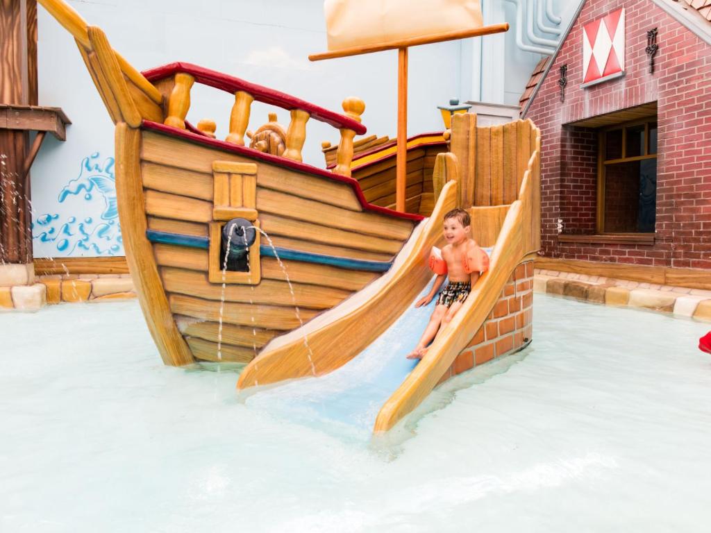 Holiday Home EuroParcs Resort Zuiderzee-10