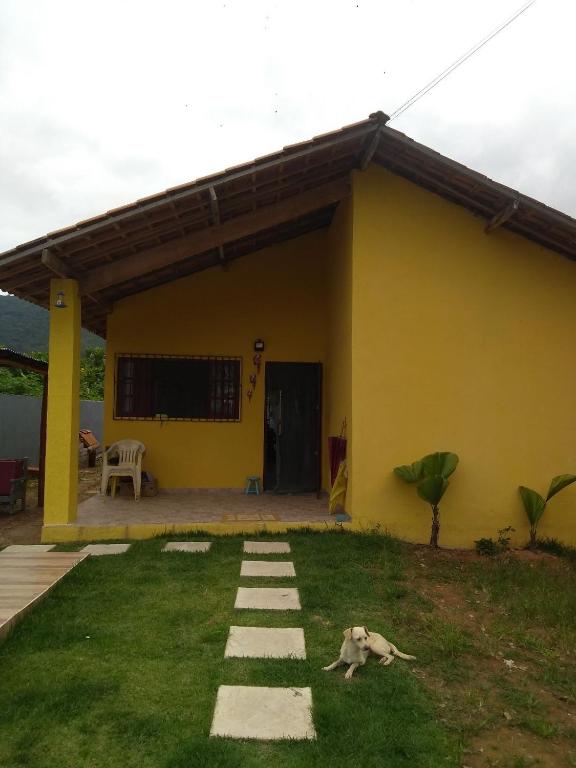  Casa piscina 600mts praia Maranduba