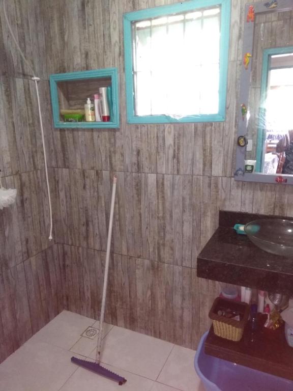  Casa piscina 600mts praia Maranduba