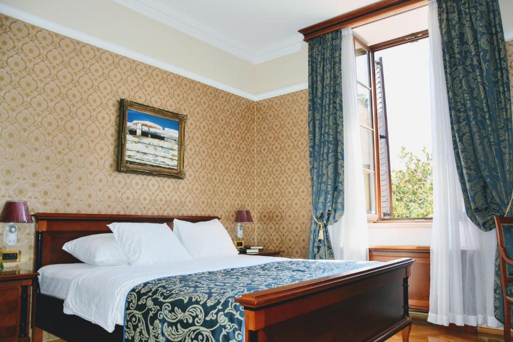 Boutique Hotel Kazbek - 2