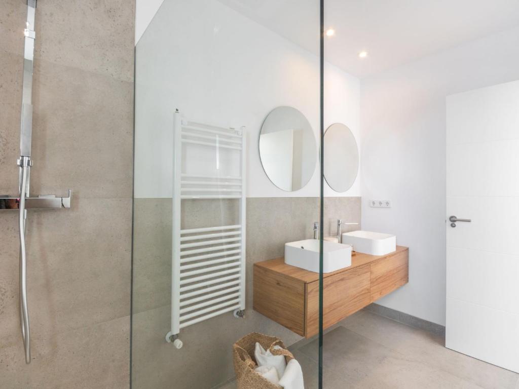 Kúpeľňa v ubytovaní Holiday Home Ca na Cati by Interhome