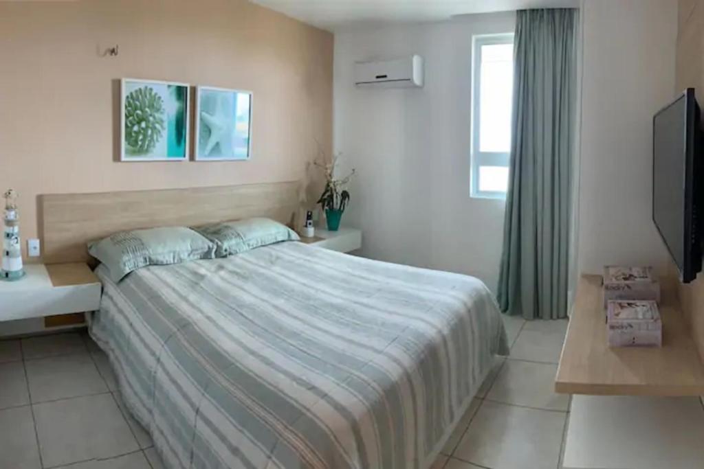  Apartamento no Porto das Dunas com vista p/ o mar