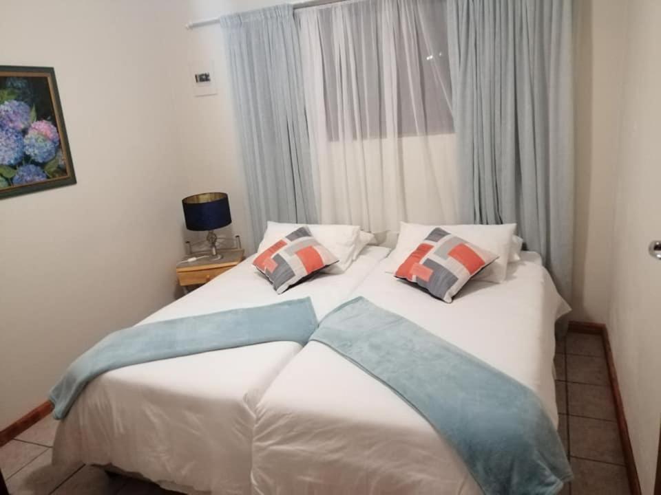 Garden Route Stay - Image 17