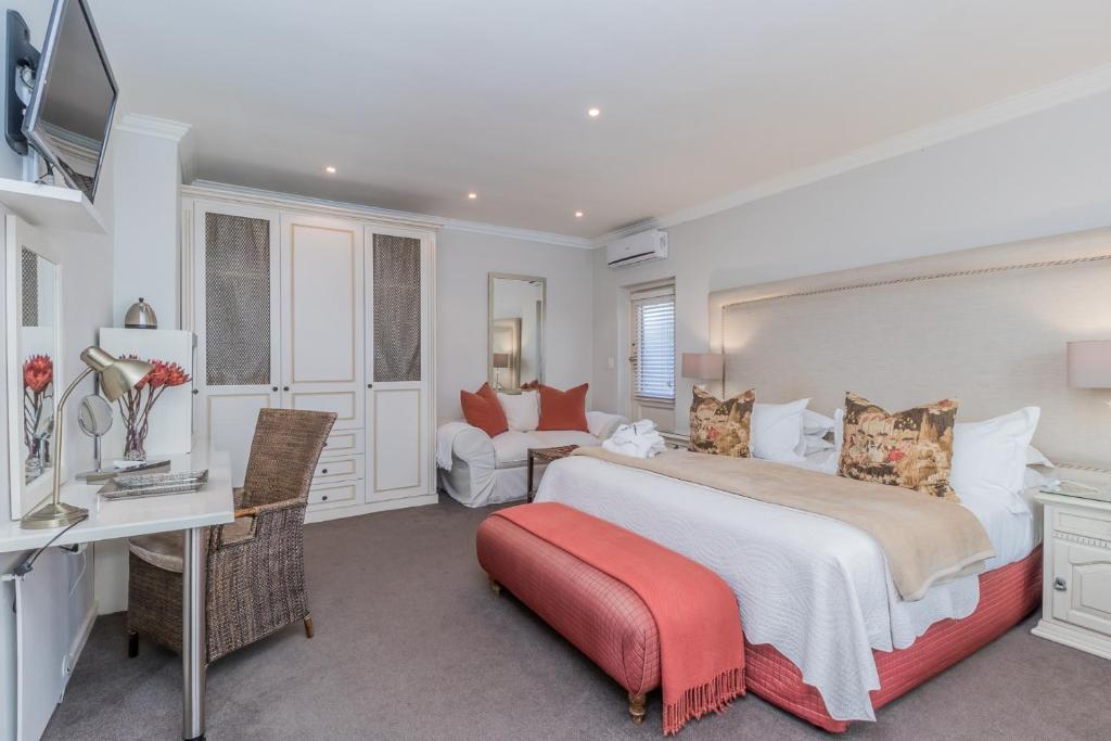 Fernwood Manor Boutique Guest House - Deluxe Double Or Twin Room With Garden View