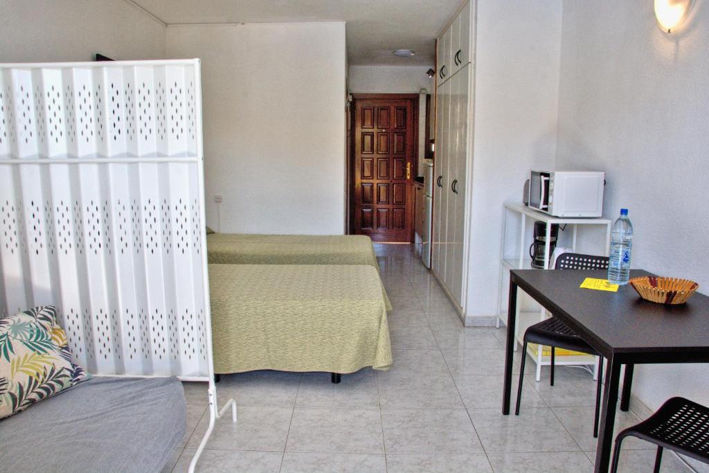 Torres del Sol - Los Cristianos, Los Cristianos – Bijgewerkte ...