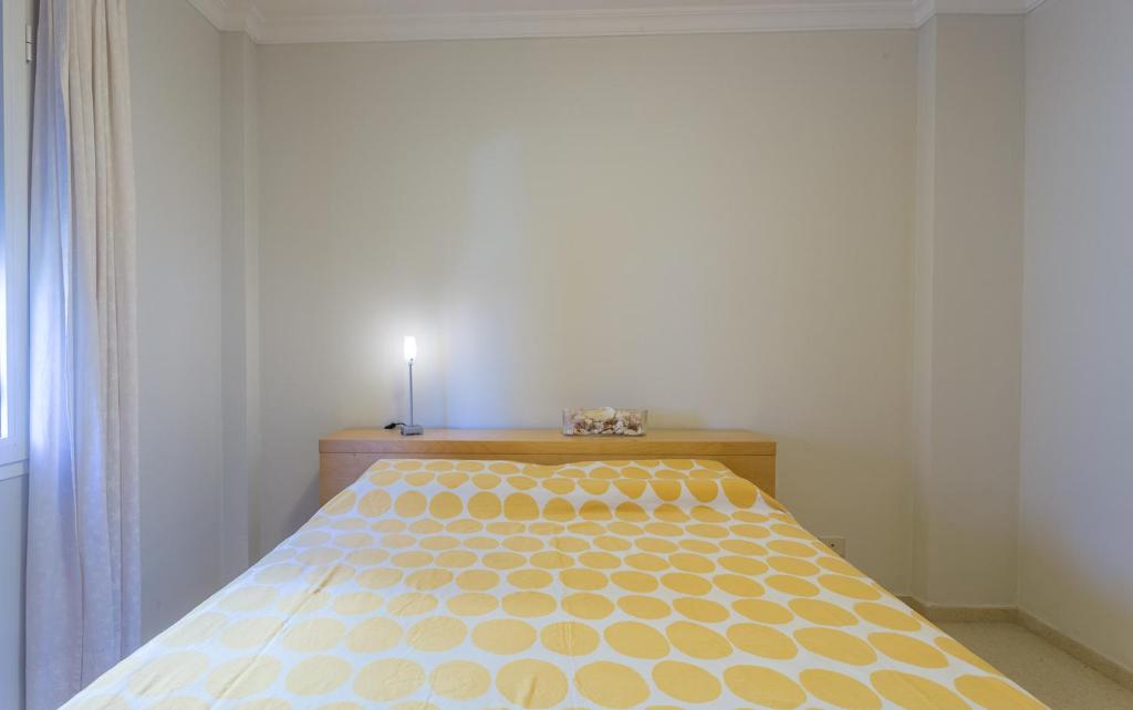 Postel nebo postele na pokoji v ubytování Comfortable Apartment in Salinetas Beach.