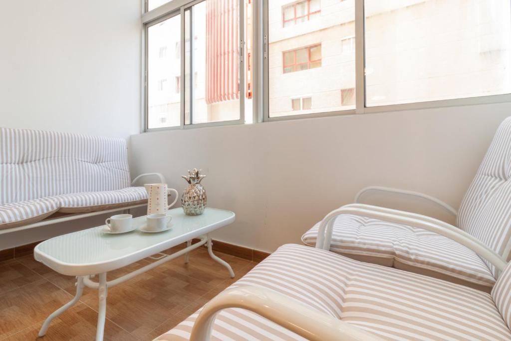 Fotografie z fotogalerie ubytování Spacious Apartment in a Residential area v destinaci Las Palmas de Gran Canaria