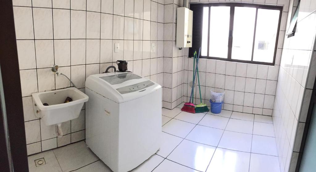  Amplo apartamento em frente ao mar em Itapema