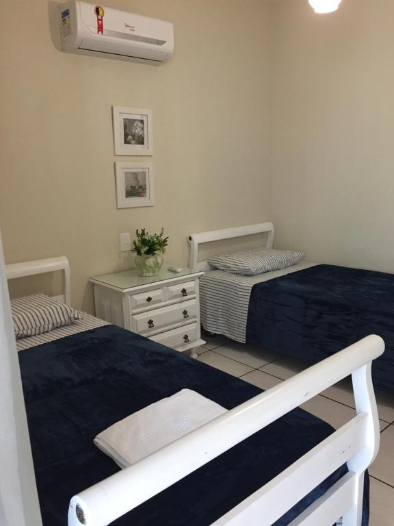  Amplo apartamento em frente ao mar em Itapema