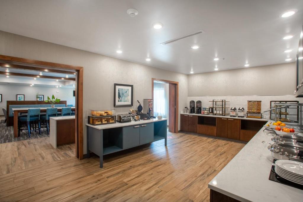 Staybridge Suites - Sioux Falls Southwest by IHG photo