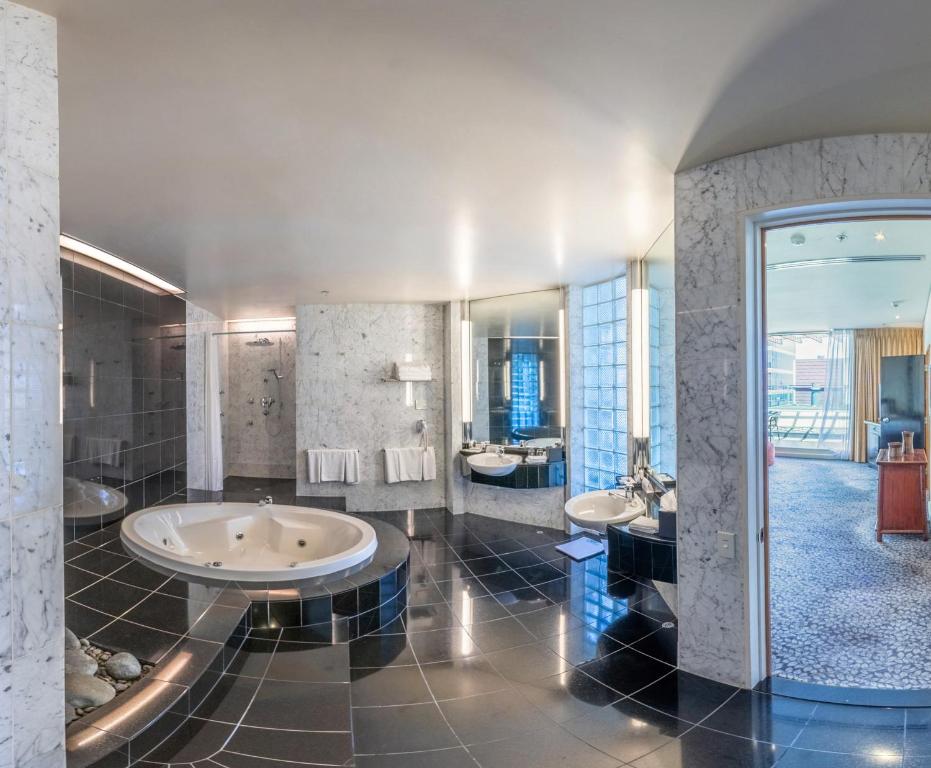 Crowne Plaza Auckland by IHG - Resim 32