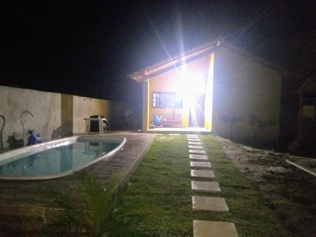  Casa piscina 600mts praia Maranduba