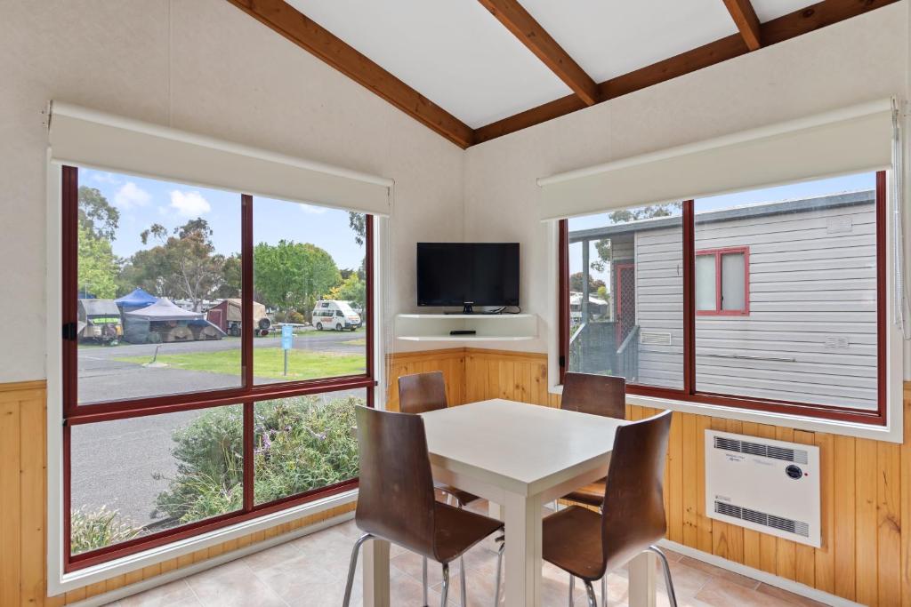 Discovery Parks - Melbourne - Cabina Estándar De 1 Dormitorio - Sleeps 2