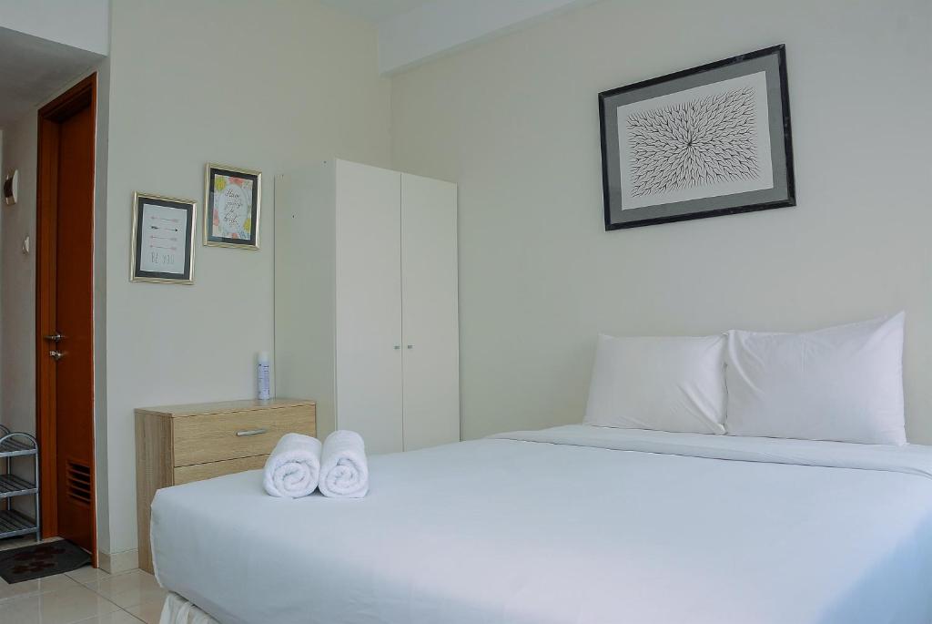 Elegant Studio Apartment Margonda Residence 5 By Travelio - Apartamento De Estudio