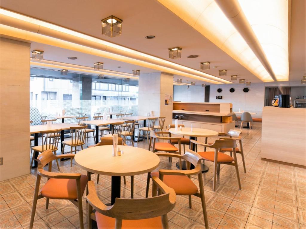 Restaurace v ubytování Maizuru Grand Hotel