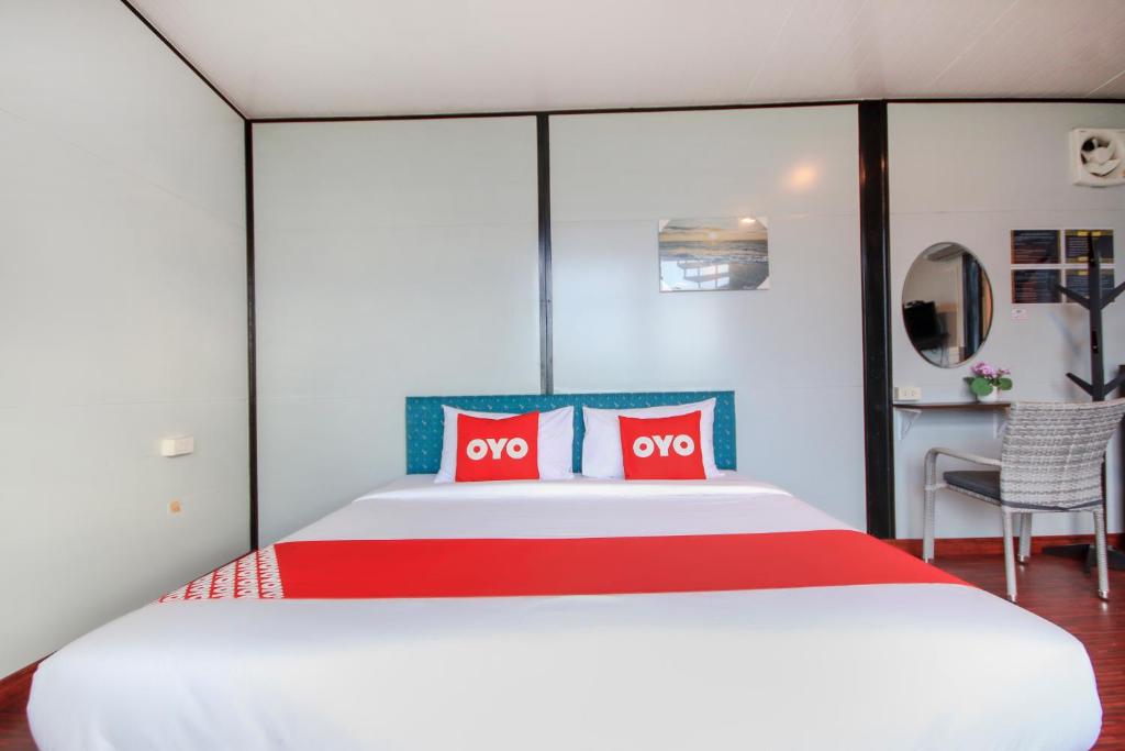 Happy Mountain Airport Resort - 5