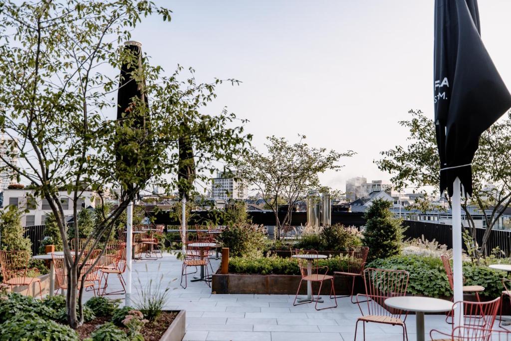Um jardim em THE FLAG West M.