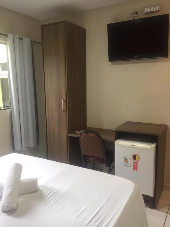  Hotel Borari