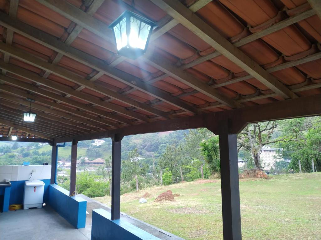  chácara do lago centro de águas de Lindóia