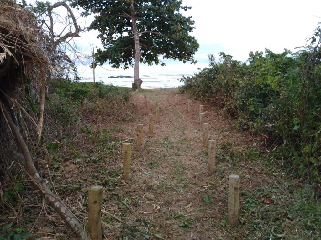  Casa na Praia de Enseada das Garças - Praia Grande - Fundão-ES