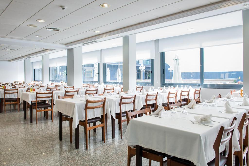 Hotel Melina, Benidorm, Spain - Booking.com