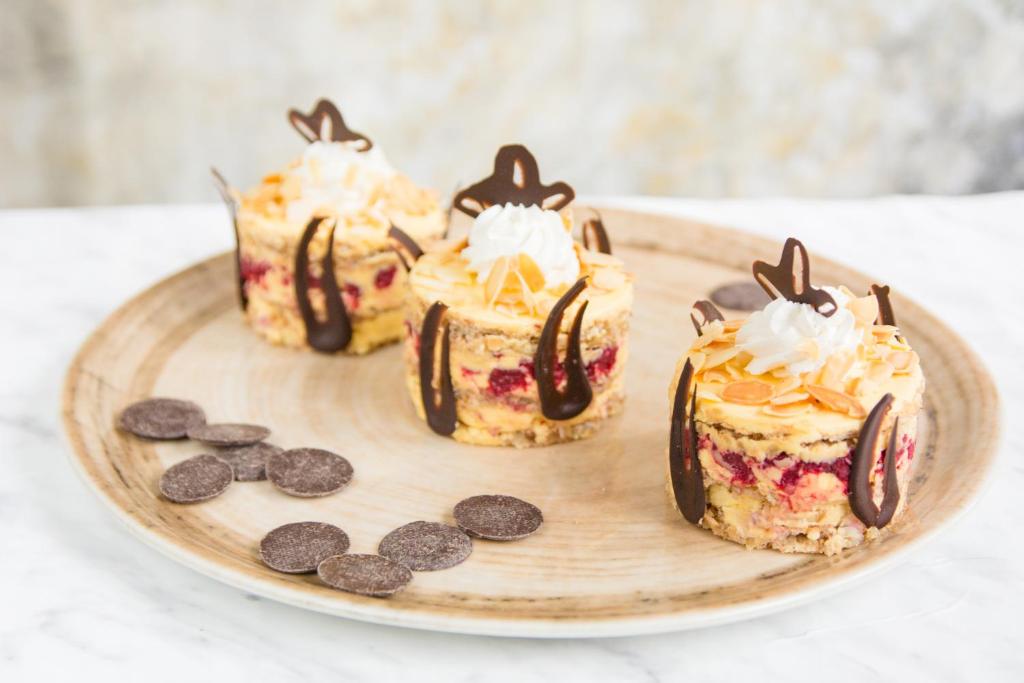 Hotel Srbija-FREE PARKING - Resim 33