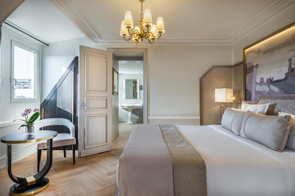 Hôtel Elysia by Inwood Hotels - 14