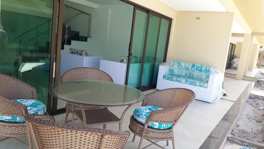  Serrambi Residence