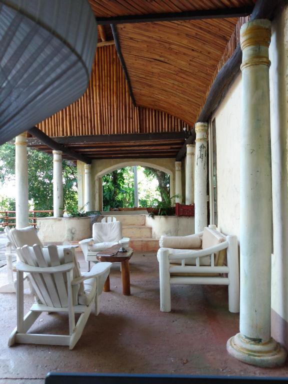 Tortugal Boutique River Lodge - Salle Familiale Avec Balcon