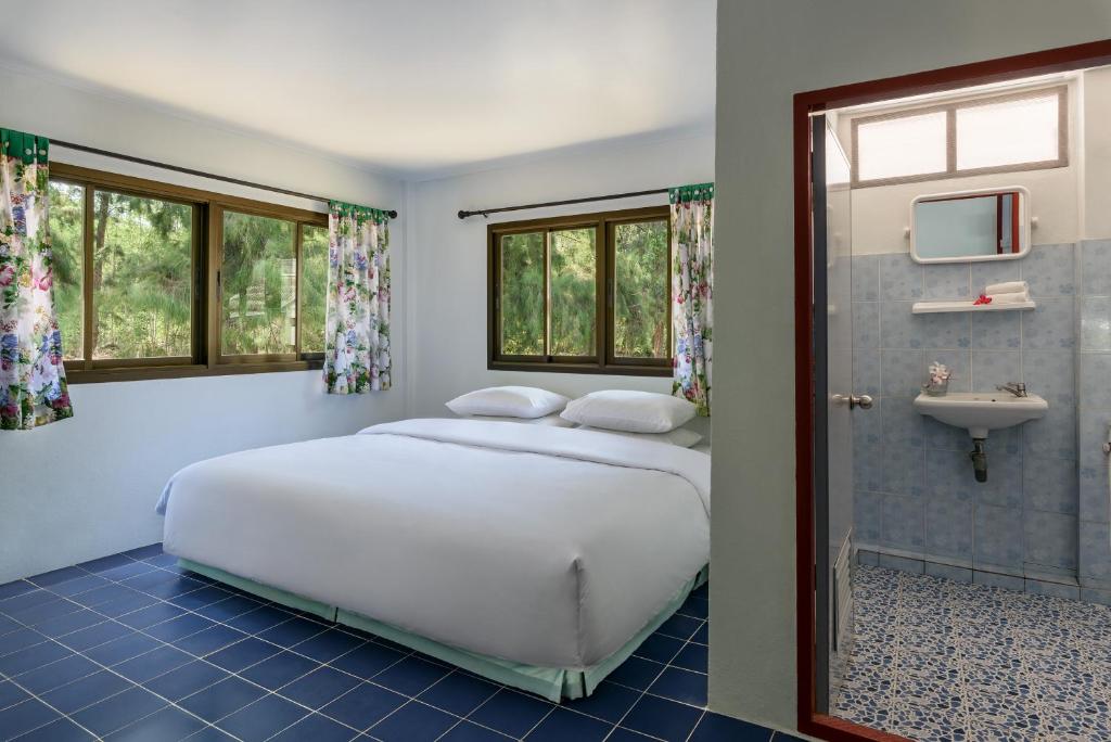 
Two-Bedroom Bungalow
