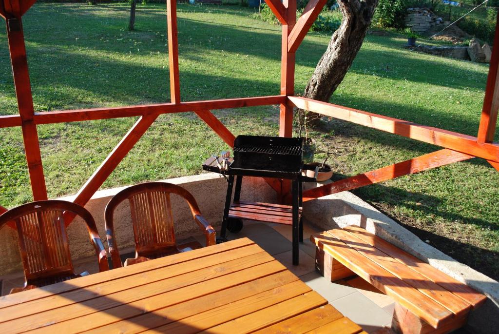 A garden outside Aniel Privat