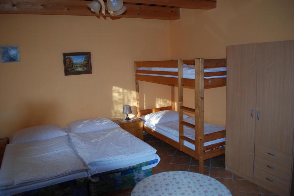 A bed or beds in a room at Aniel Privat