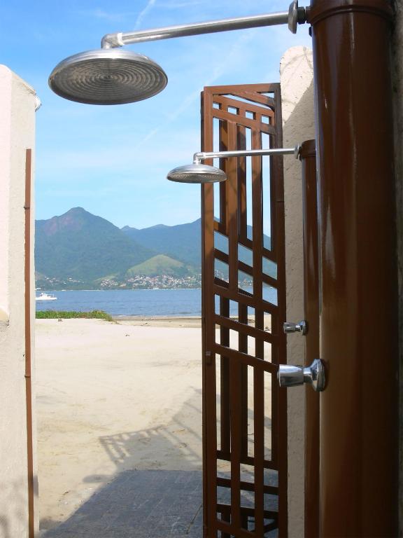 Boulevard Avenida - 13 Aptos Condomínio Pé na Areia