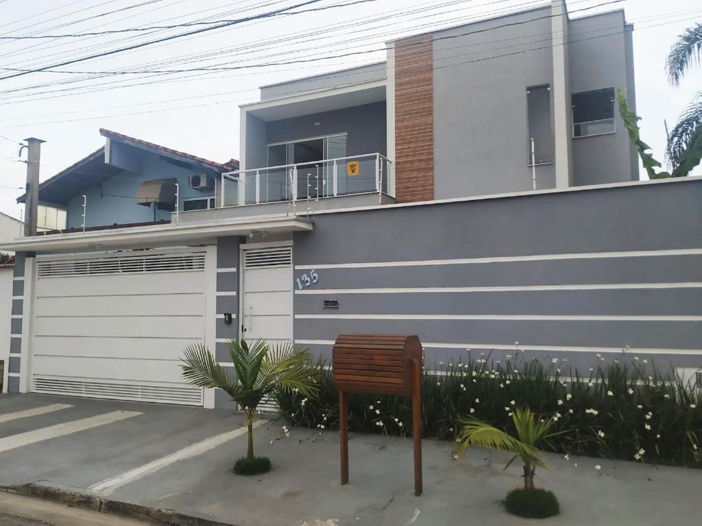  Casa incrível com Wifi e Piscina pertinho da Praia