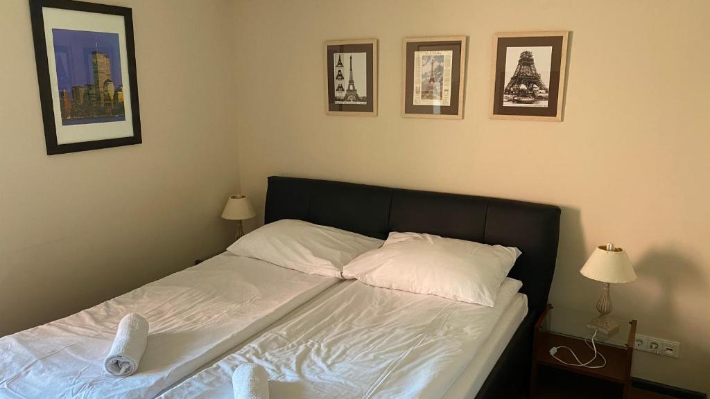 Posteľ alebo postele v izbe v ubytovaní Prime Apartmans