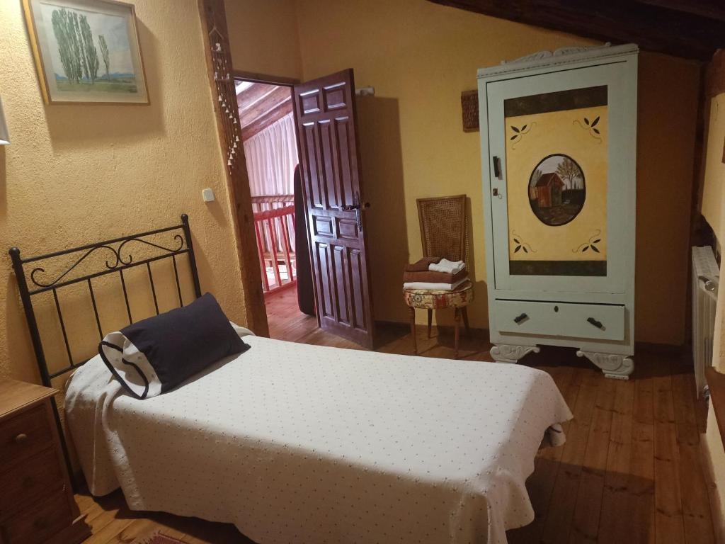 Posteľ alebo postele v izbe v ubytovaní La cerca de la Mata, decerca