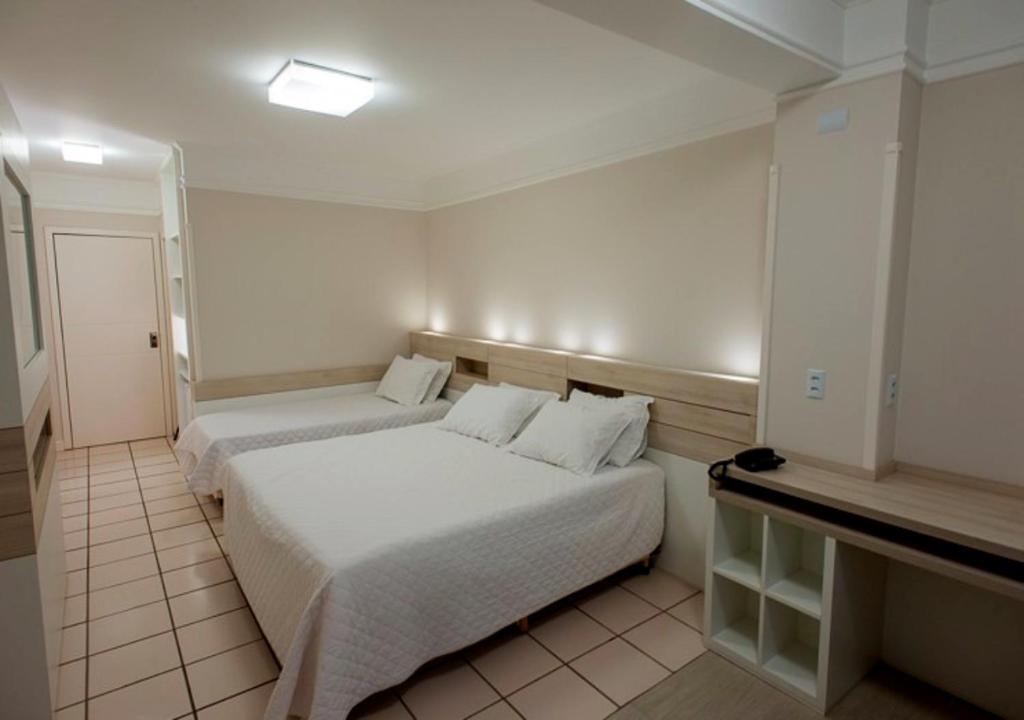  Hotel Araçá