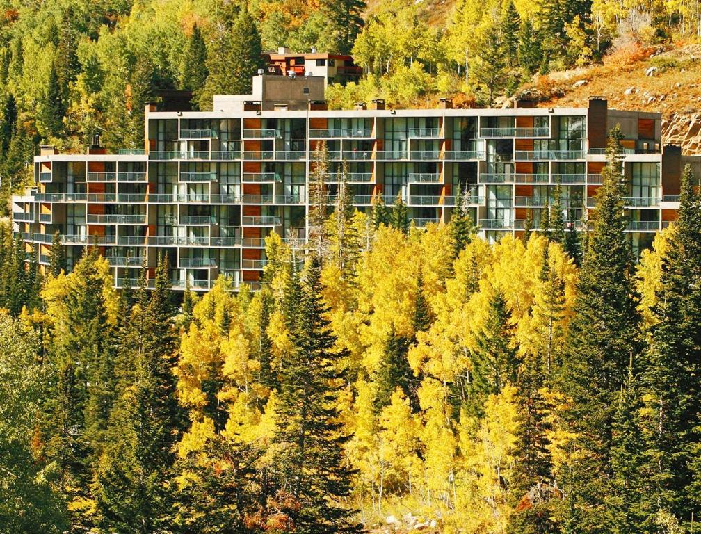 Year-Round Condo Resort in the Wasatch Mountains Utah